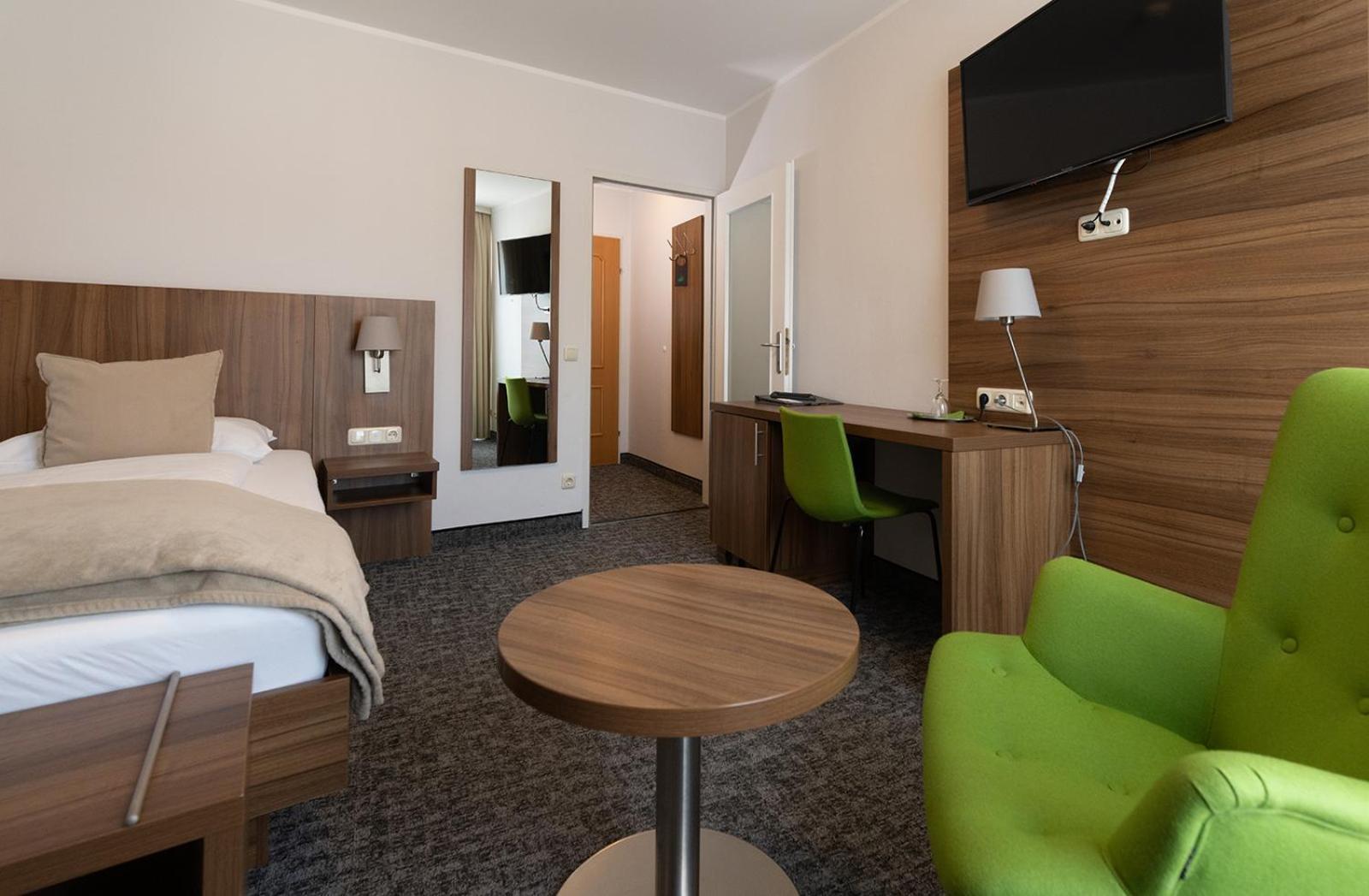 Seehotel Im Weyer Гмунден Экстерьер фото